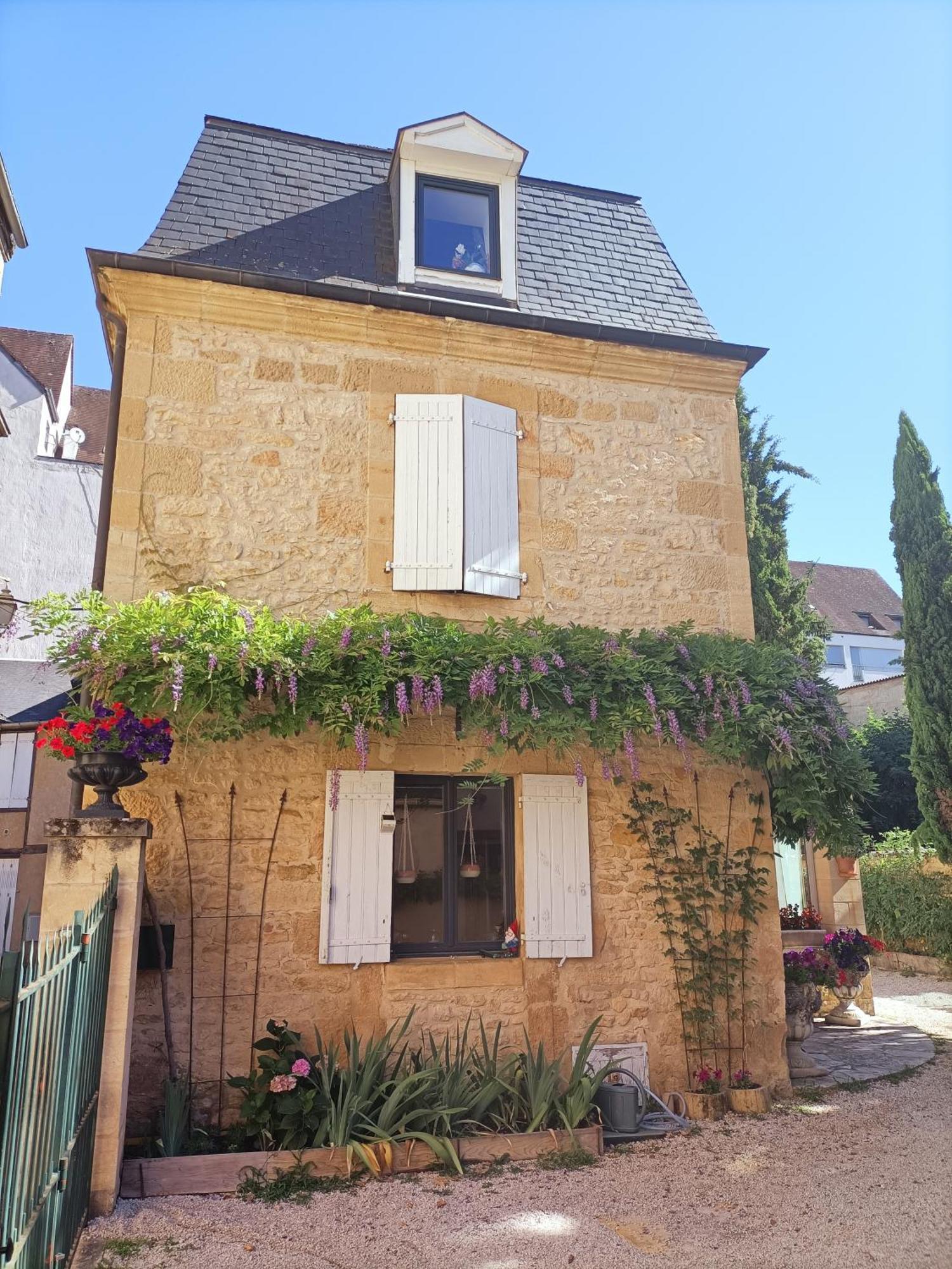 Les Chambres D'Hotes Chez Alisa Et Daniel Sarlat Exterior foto